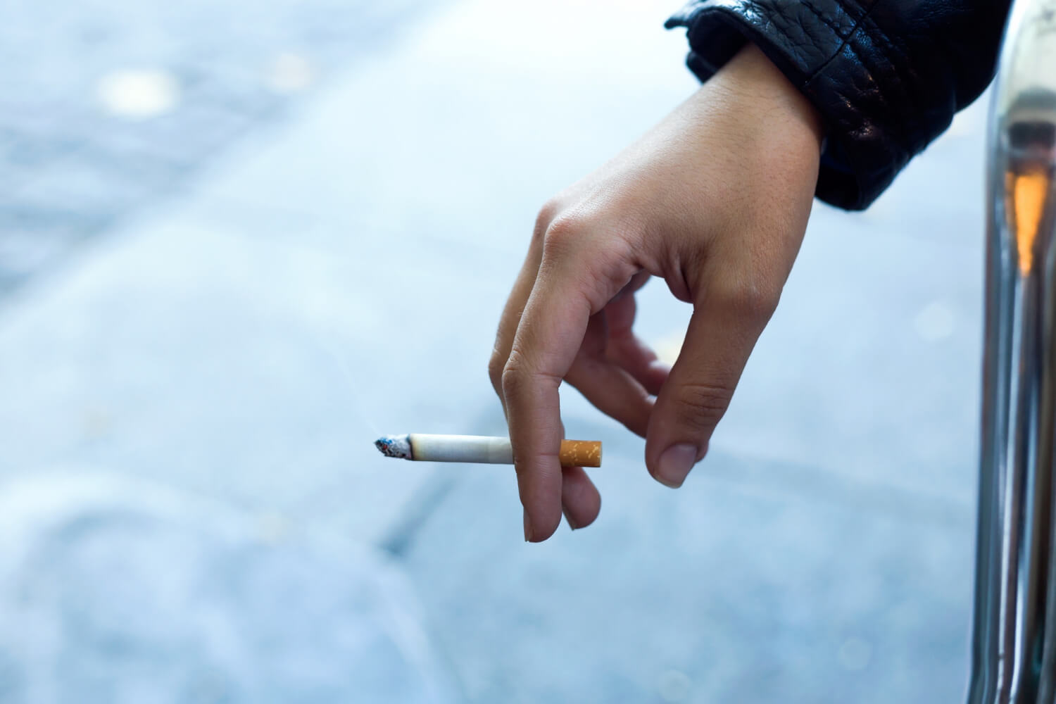 7 Reasons Why college students think smoking is cool