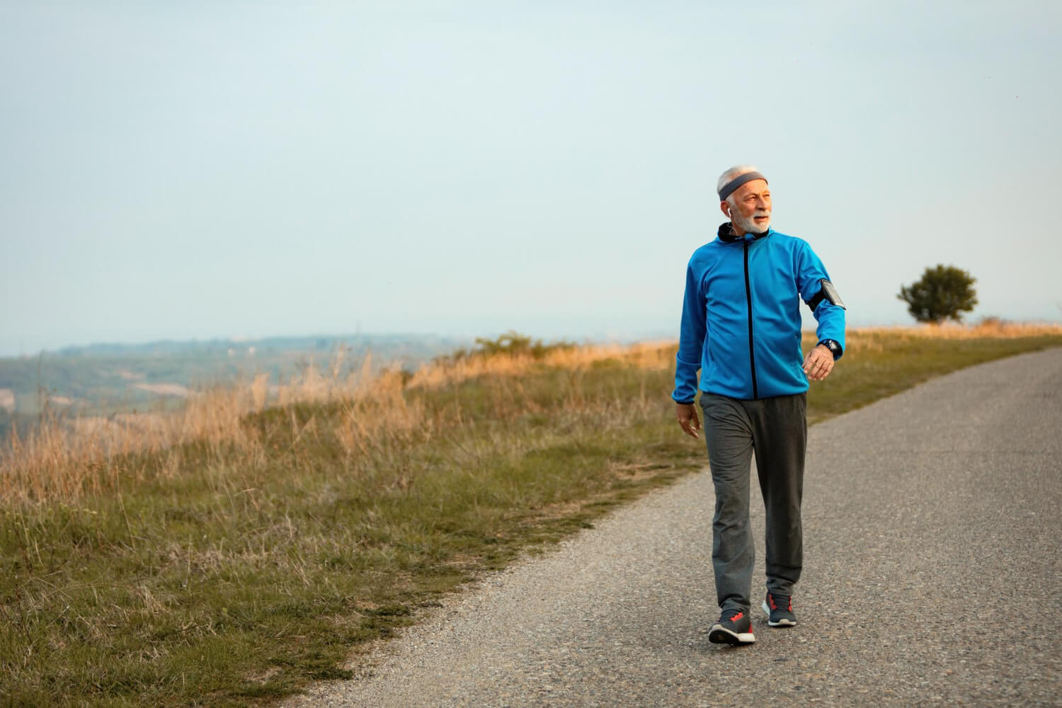 10 Health Benefits of Morning Walk on an Empty Stomach